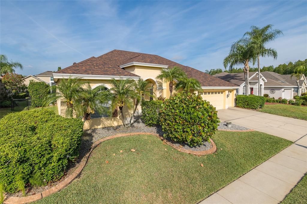 Active With Contract: $695,000 (4 beds, 4 baths, 3410 Square Feet)
