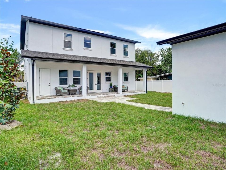 En Venta: $1,350,000 (5 camas, 4 baños, 3382 Pies cuadrados)