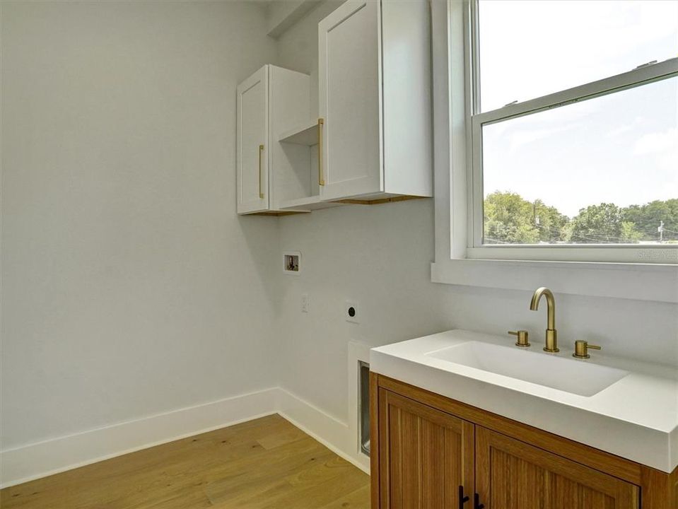En Venta: $1,350,000 (5 camas, 4 baños, 3382 Pies cuadrados)