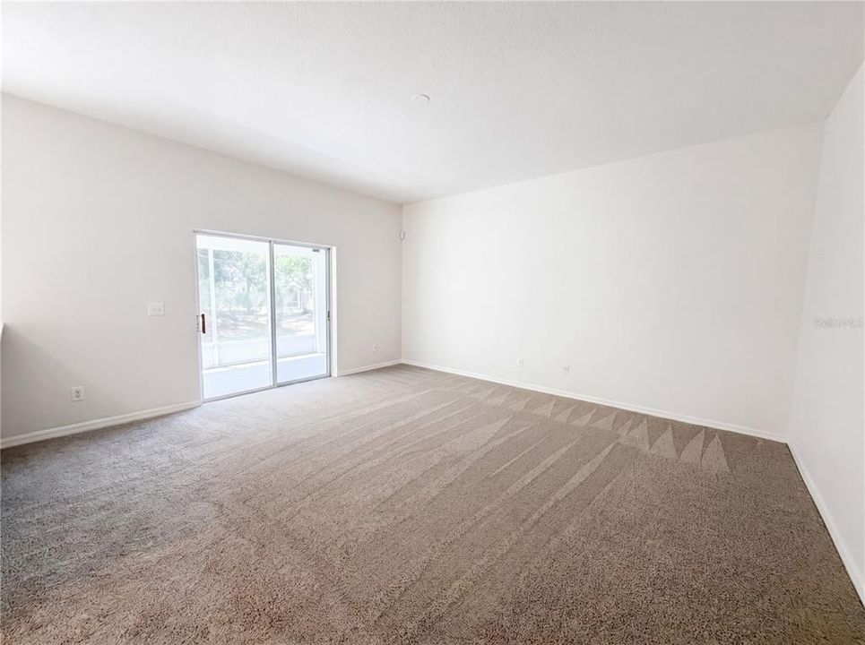 En Venta: $440,000 (4 camas, 2 baños, 2560 Pies cuadrados)