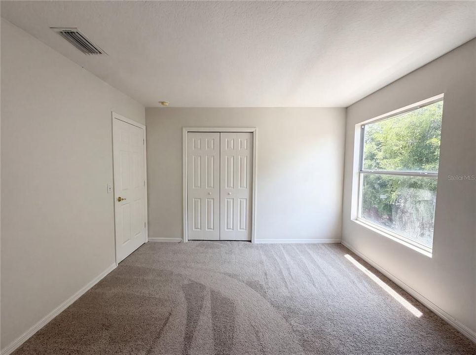 En Venta: $440,000 (4 camas, 2 baños, 2560 Pies cuadrados)