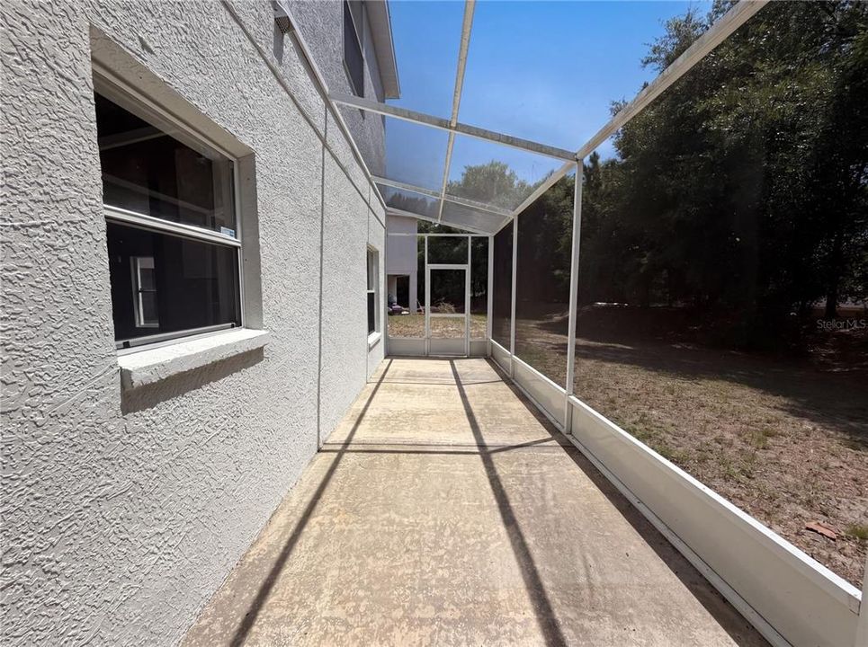En Venta: $440,000 (4 camas, 2 baños, 2560 Pies cuadrados)