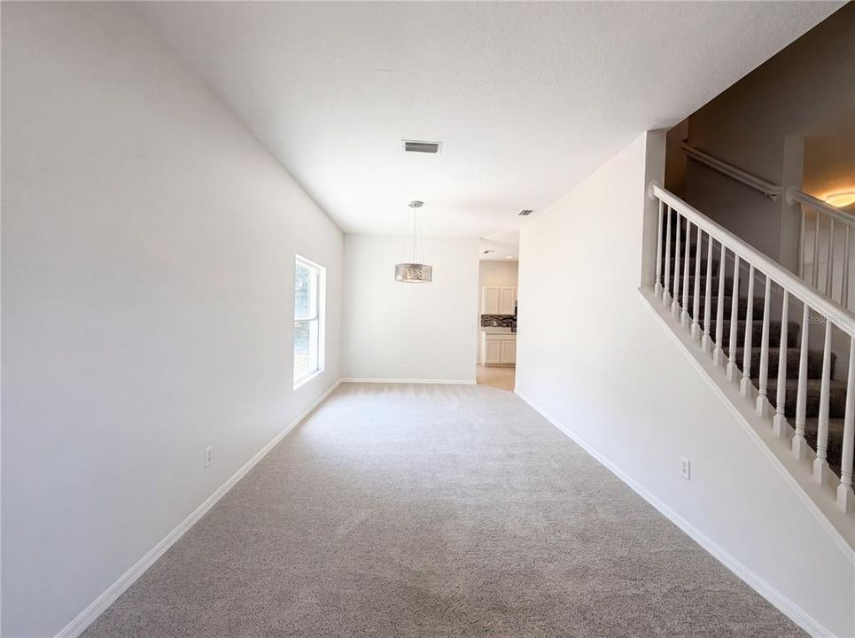 En Venta: $440,000 (4 camas, 2 baños, 2560 Pies cuadrados)
