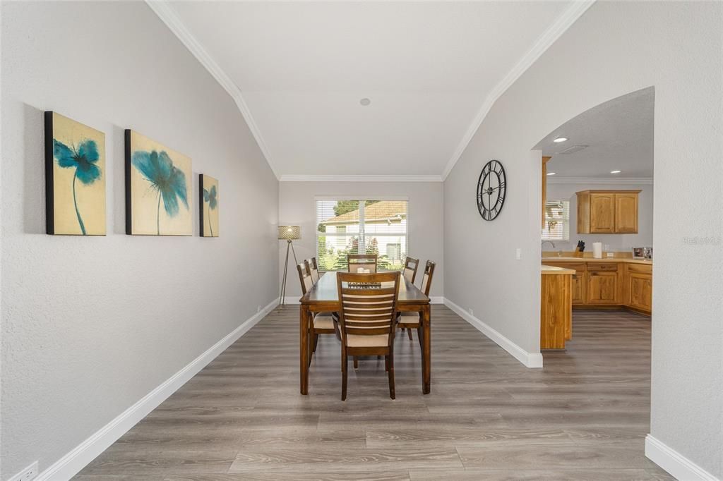 For Sale: $485,000 (3 beds, 2 baths, 1891 Square Feet)