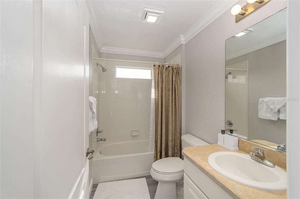 For Sale: $485,000 (3 beds, 2 baths, 1891 Square Feet)