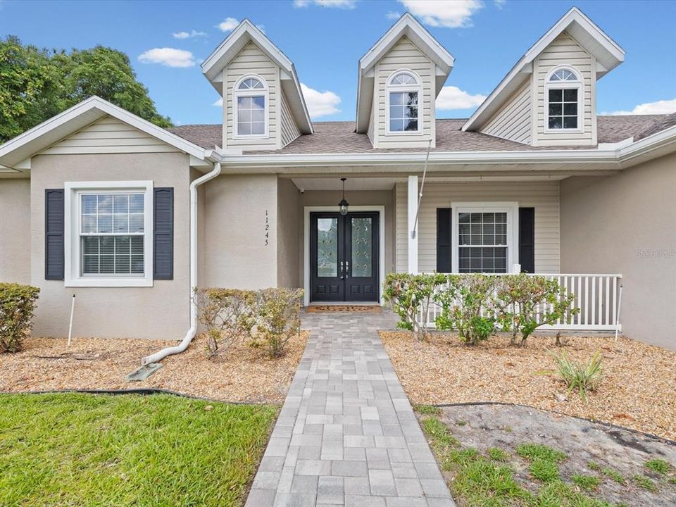 Active With Contract: $575,000 (4 beds, 2 baths, 2525 Square Feet)