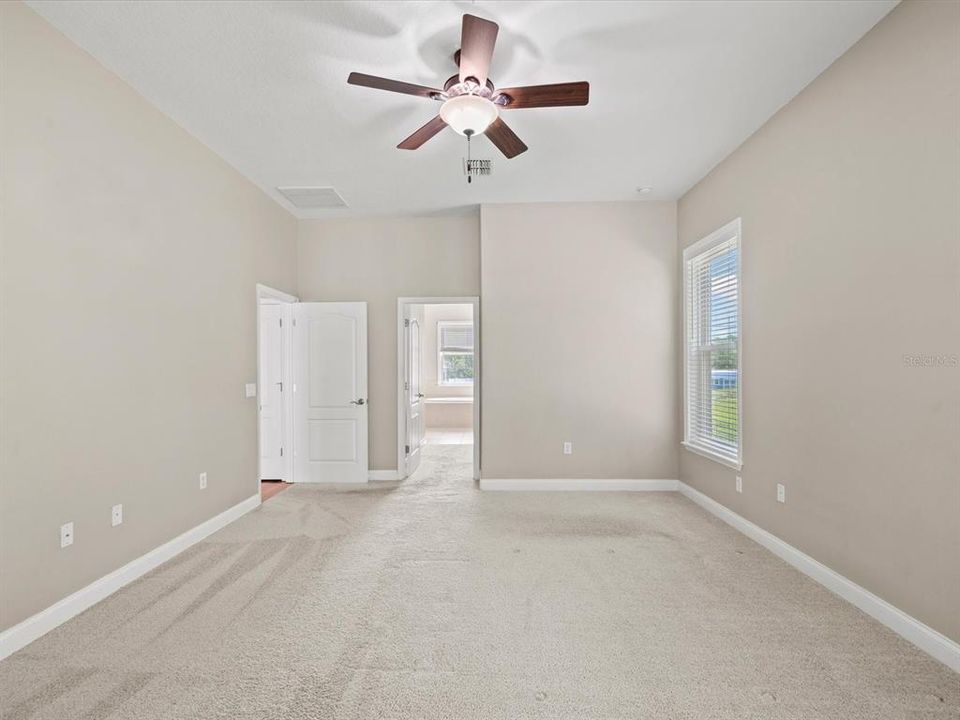 Active With Contract: $575,000 (4 beds, 2 baths, 2525 Square Feet)