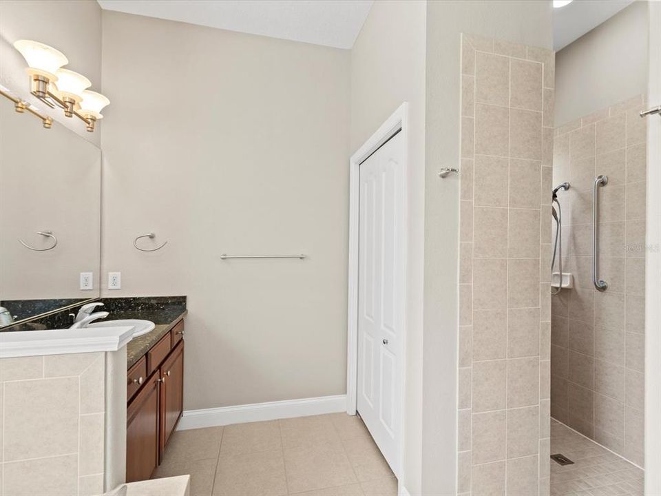 Active With Contract: $575,000 (4 beds, 2 baths, 2525 Square Feet)