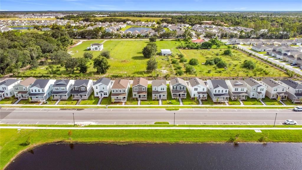 Active With Contract: $2,395 (3 beds, 2 baths, 1760 Square Feet)