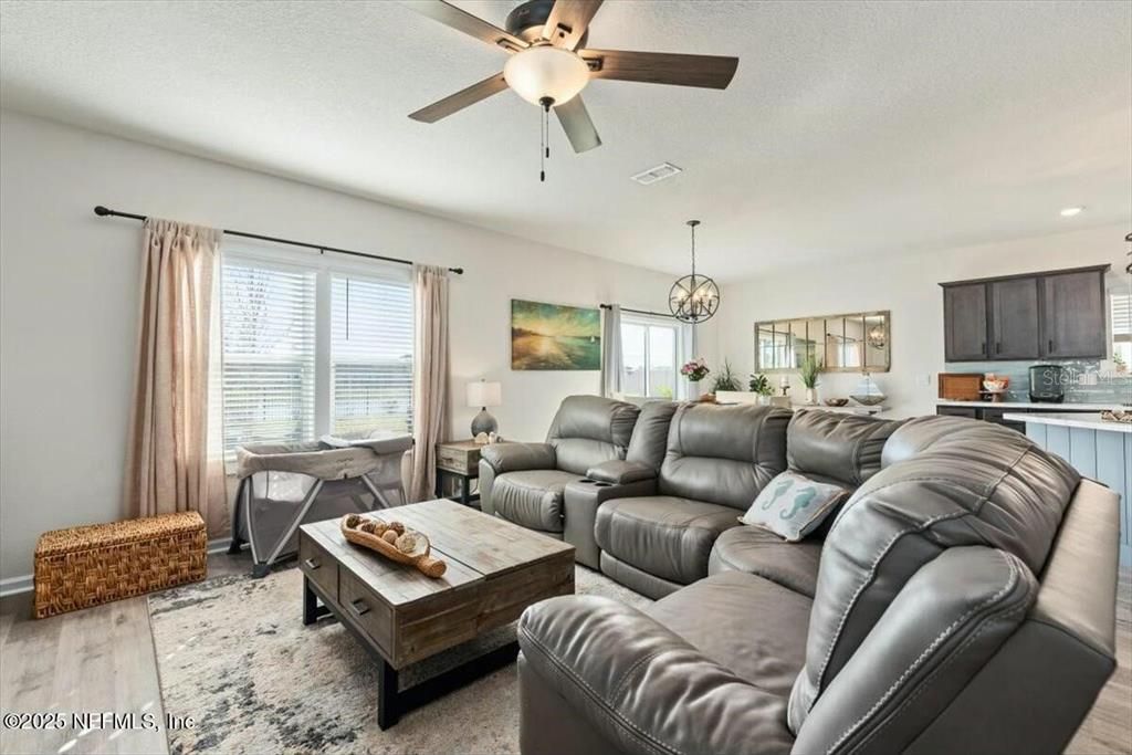 For Sale: $409,000 (4 beds, 2 baths, 2231 Square Feet)