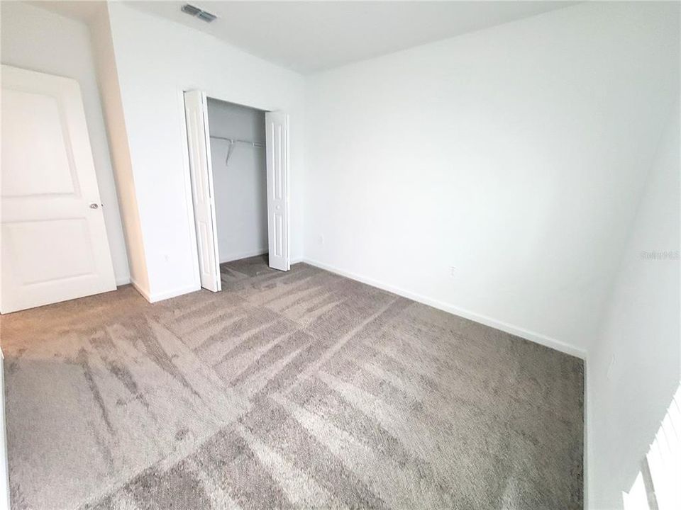 For Rent: $2,000 (3 beds, 2 baths, 1461 Square Feet)