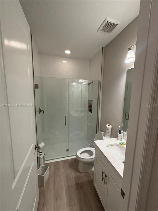 For Sale: $869,000 (5 beds, 4 baths, 3366 Square Feet)