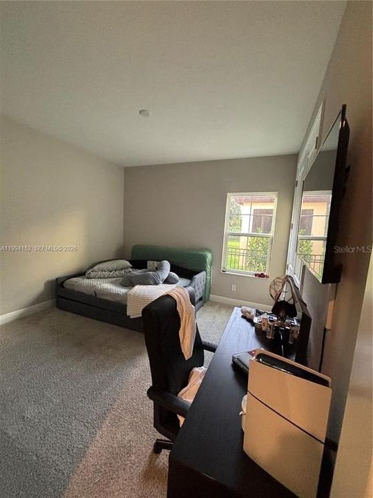 For Sale: $869,000 (5 beds, 4 baths, 3366 Square Feet)