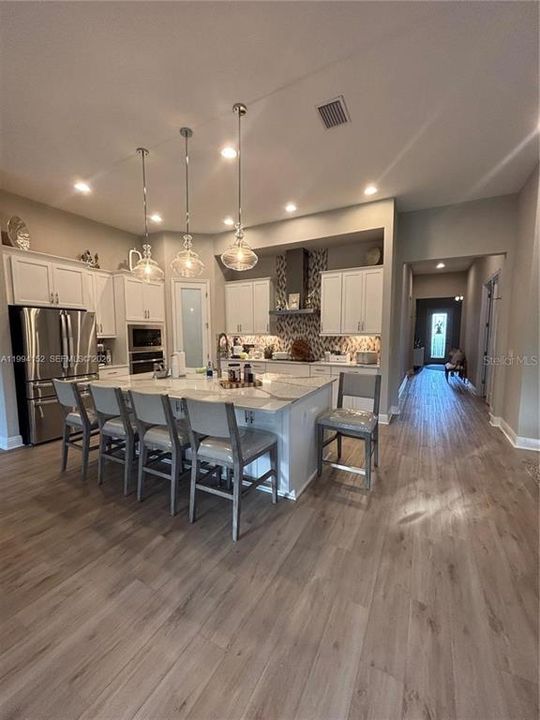 For Sale: $869,000 (5 beds, 4 baths, 3366 Square Feet)