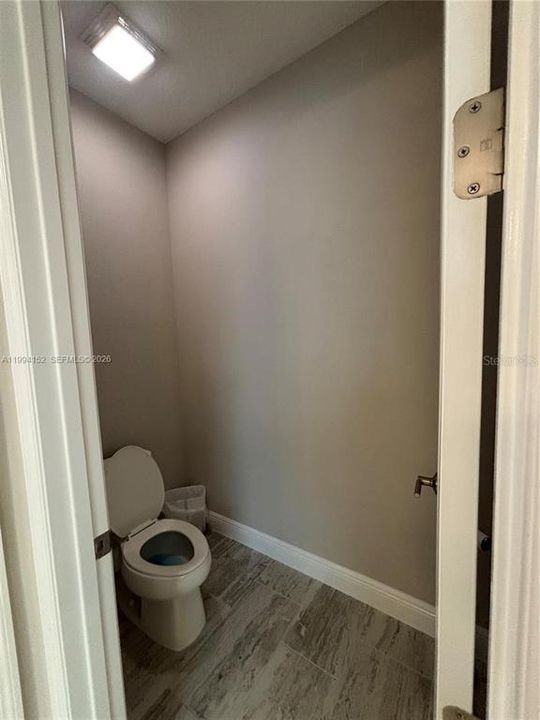 For Sale: $869,000 (5 beds, 4 baths, 3366 Square Feet)