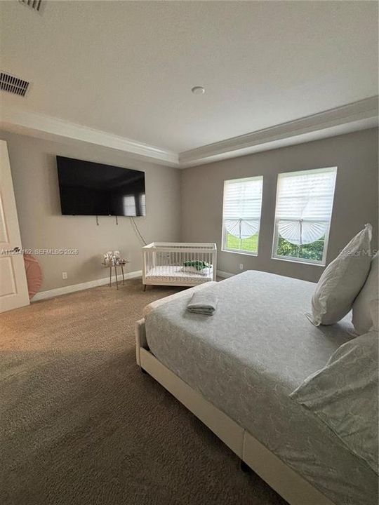 For Sale: $869,000 (5 beds, 4 baths, 3366 Square Feet)