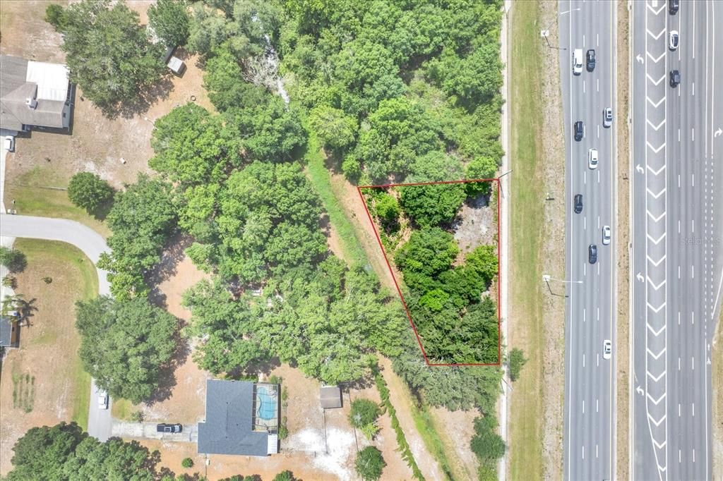 待售: $599,999 (0.42 acres)