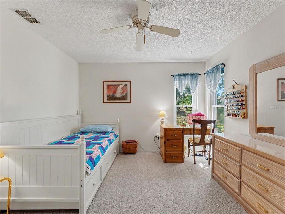 En Venta: $275,000 (2 camas, 2 baños, 1088 Pies cuadrados)