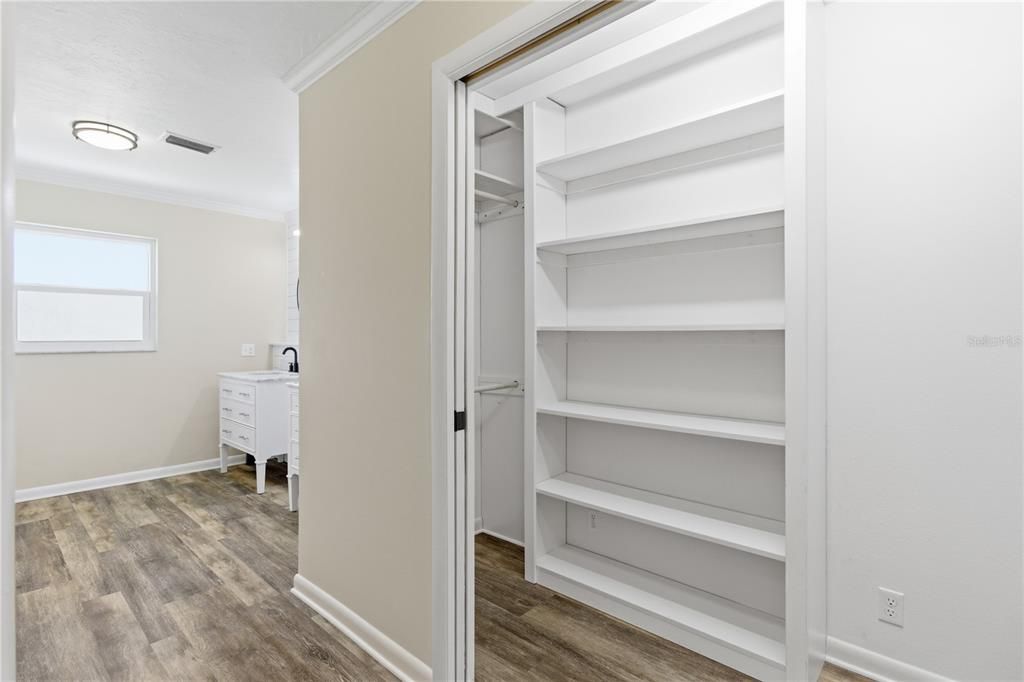 For Sale: $728,250 (3 beds, 2 baths, 2395 Square Feet)