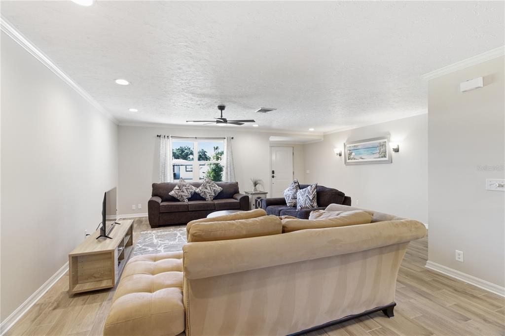 For Sale: $728,250 (3 beds, 2 baths, 2395 Square Feet)
