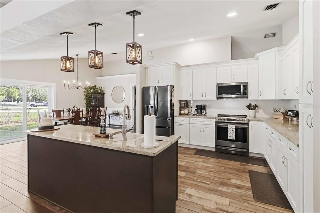 Active With Contract: $749,500 (4 beds, 3 baths, 3017 Square Feet)