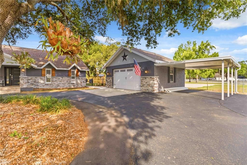 Active With Contract: $749,500 (4 beds, 3 baths, 3017 Square Feet)