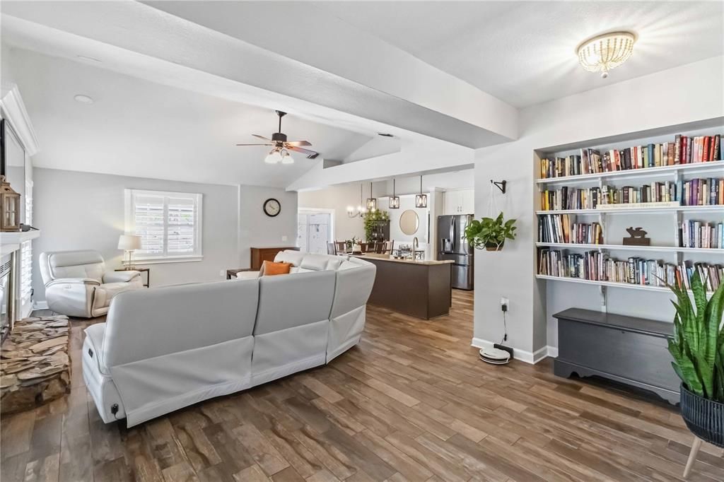 Active With Contract: $749,500 (4 beds, 3 baths, 3017 Square Feet)