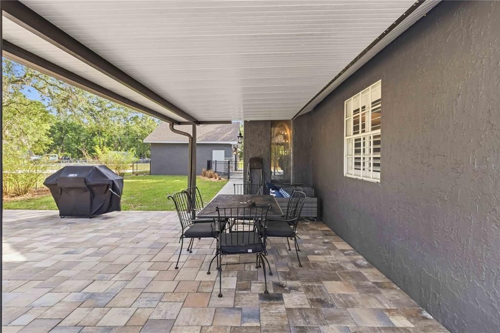 Active With Contract: $749,500 (4 beds, 3 baths, 3017 Square Feet)