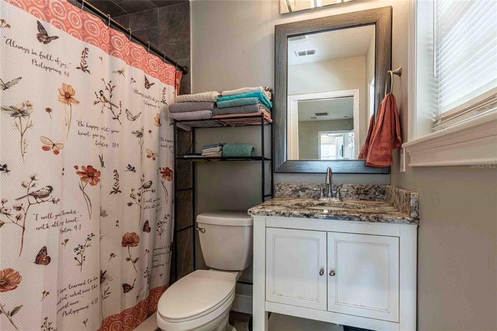 For Sale: $339,500 (3 beds, 2 baths, 1646 Square Feet)