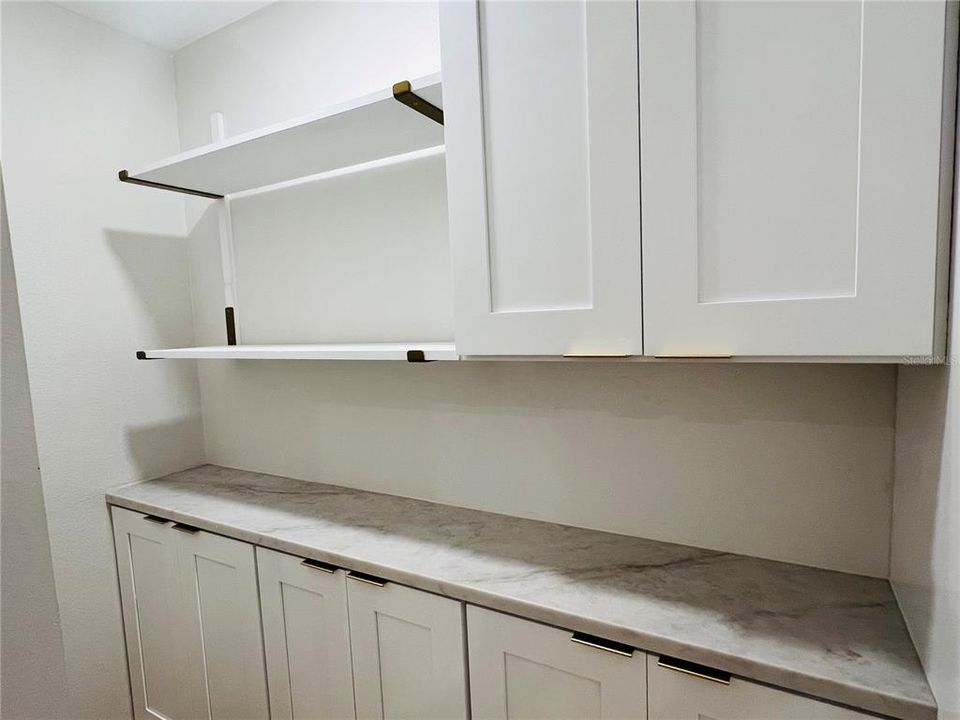 For Sale: $579,900 (3 beds, 2 baths, 1432 Square Feet)