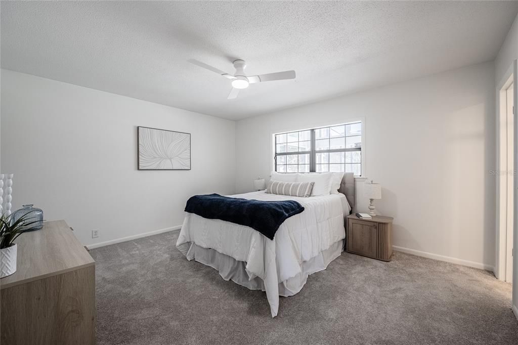 Active With Contract: $398,500 (3 beds, 2 baths, 2000 Square Feet)