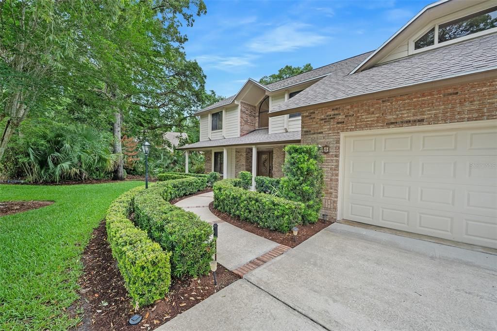 For Sale: $800,000 (5 beds, 3 baths, 3193 Square Feet)