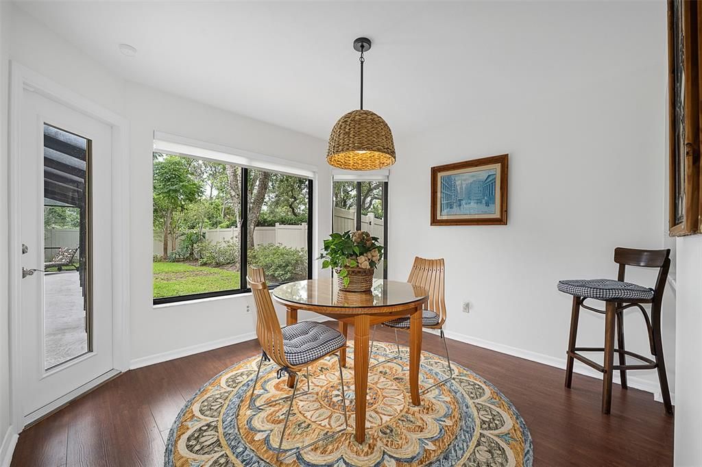For Sale: $800,000 (5 beds, 3 baths, 3193 Square Feet)