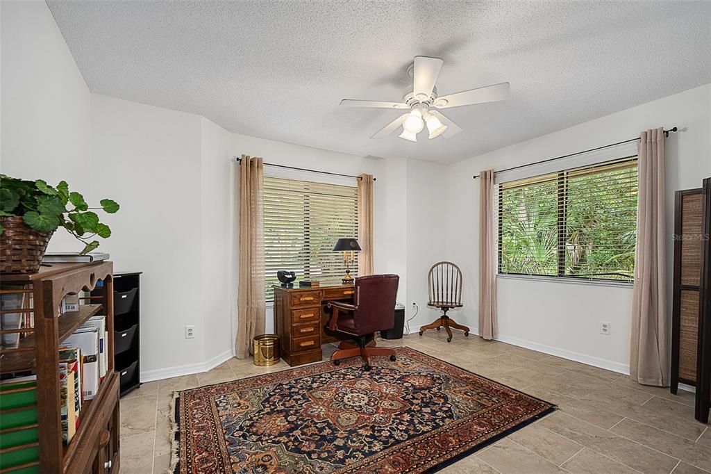 For Sale: $800,000 (5 beds, 3 baths, 3193 Square Feet)
