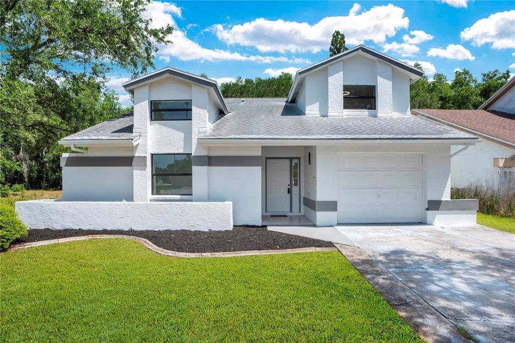 Activo con contrato: $469,900 (3 camas, 2 baños, 1502 Pies cuadrados)
