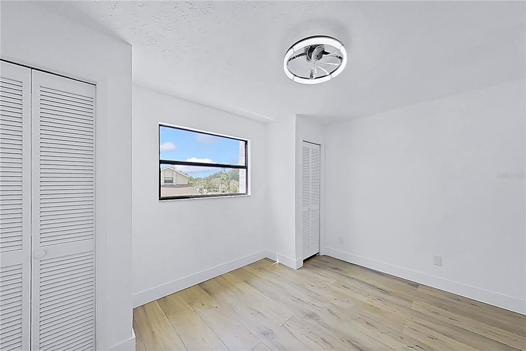 Activo con contrato: $469,900 (3 camas, 2 baños, 1502 Pies cuadrados)