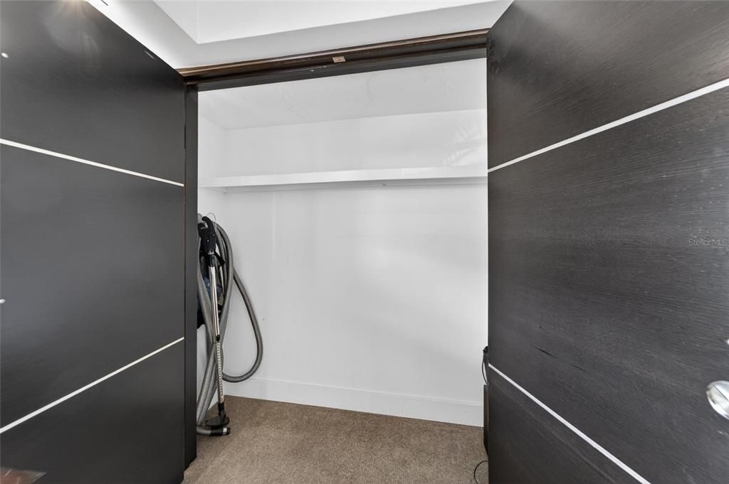 For Rent: $7,950 (2 beds, 2 baths, 1692 Square Feet)