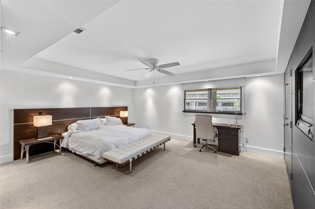 For Rent: $7,950 (2 beds, 2 baths, 1692 Square Feet)