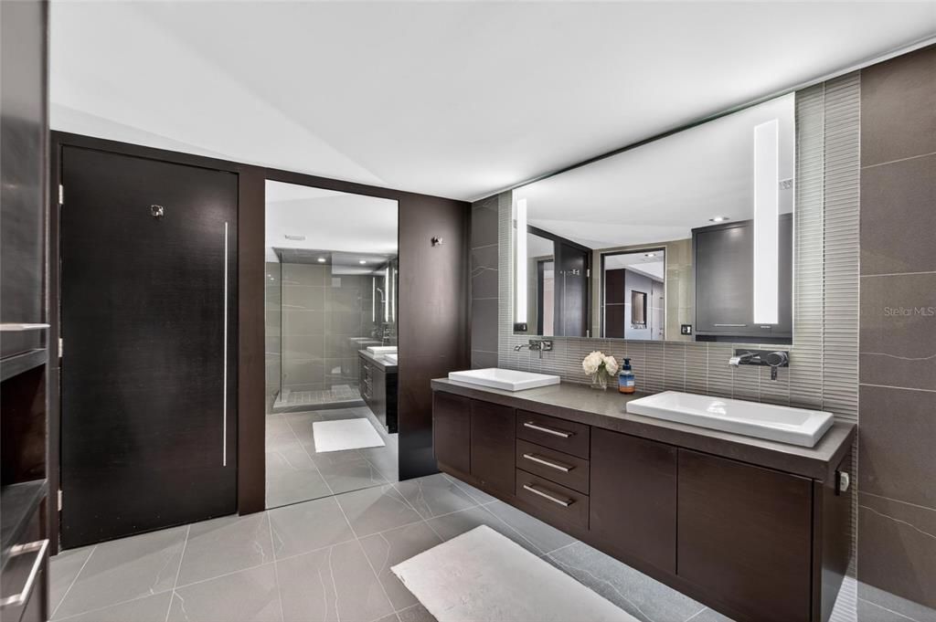 For Rent: $7,950 (2 beds, 2 baths, 1692 Square Feet)