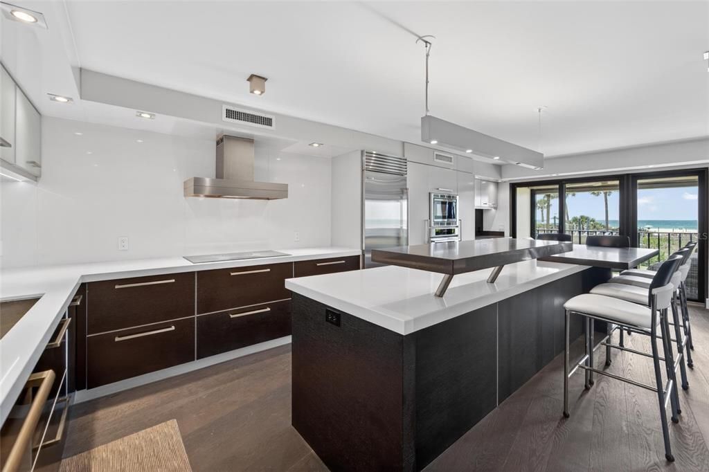 For Rent: $7,950 (2 beds, 2 baths, 1692 Square Feet)