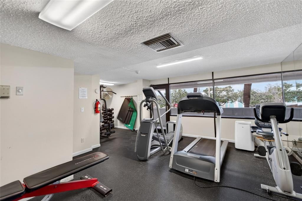 For Rent: $7,950 (2 beds, 2 baths, 1692 Square Feet)