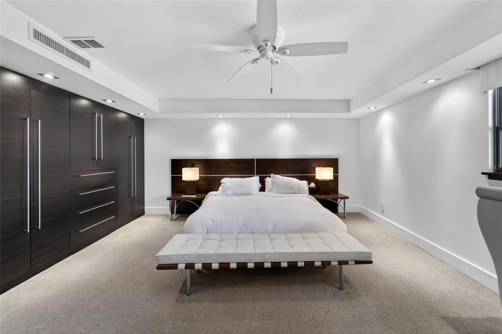 For Rent: $7,950 (2 beds, 2 baths, 1692 Square Feet)