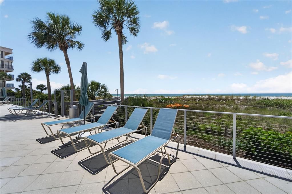For Rent: $7,950 (2 beds, 2 baths, 1692 Square Feet)