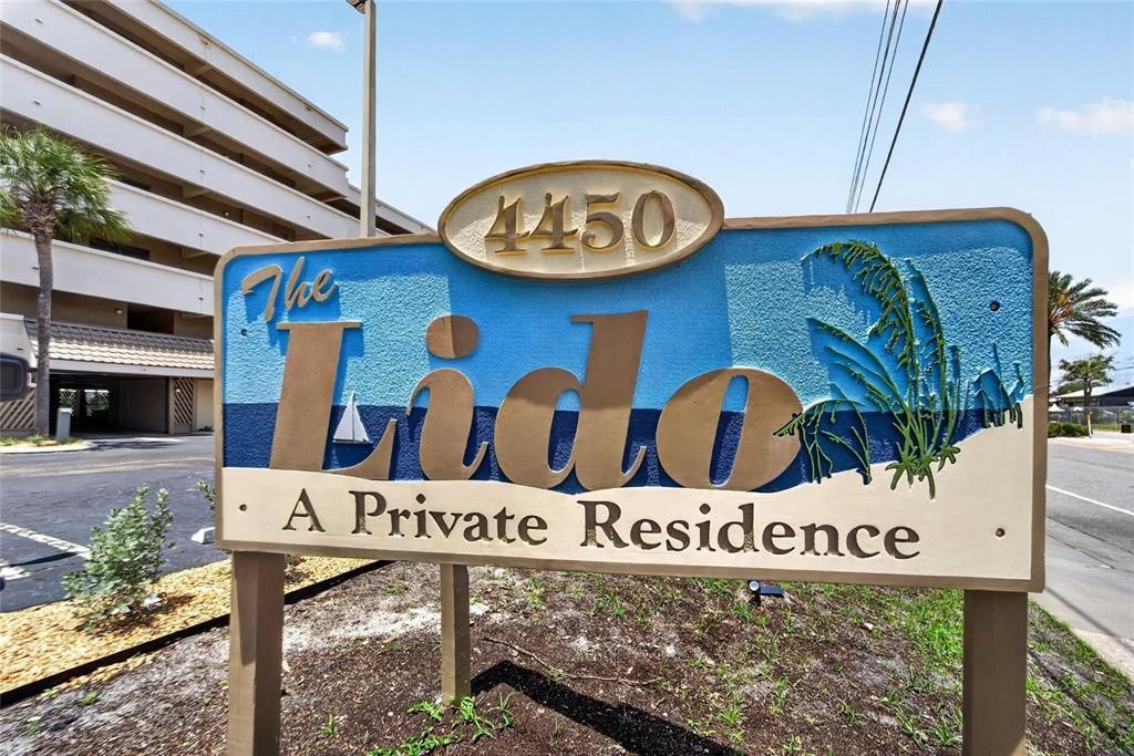 For Rent: $7,950 (2 beds, 2 baths, 1692 Square Feet)