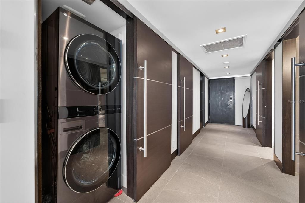 For Rent: $7,950 (2 beds, 2 baths, 1692 Square Feet)