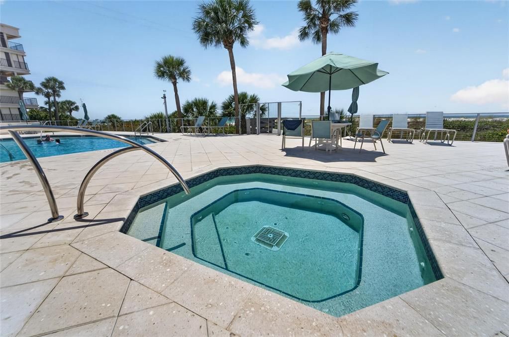 For Rent: $7,950 (2 beds, 2 baths, 1692 Square Feet)