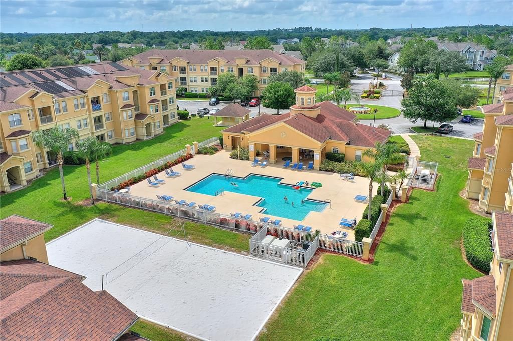 Active With Contract: $1,825 (4 beds, 2 baths, 1688 Square Feet)