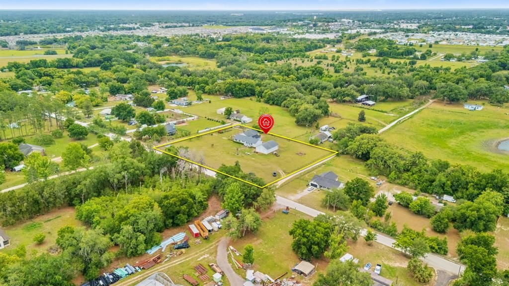 En Venta: $487,000 (4 camas, 2 baños, 2684 Pies cuadrados)