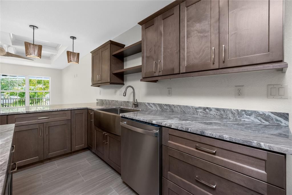 En Venta: $455,000 (3 camas, 2 baños, 1535 Pies cuadrados)