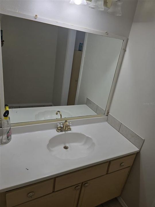En Renta: $1,595 (2 camas, 1 baños, 1260 Pies cuadrados)